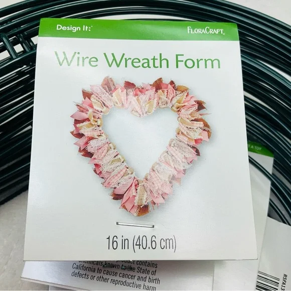 NWT 17pc 16” x 16” Heart-Shaped Wire Wreath Form by Flora Craft Homemade Decor - Picture 3 of 8
